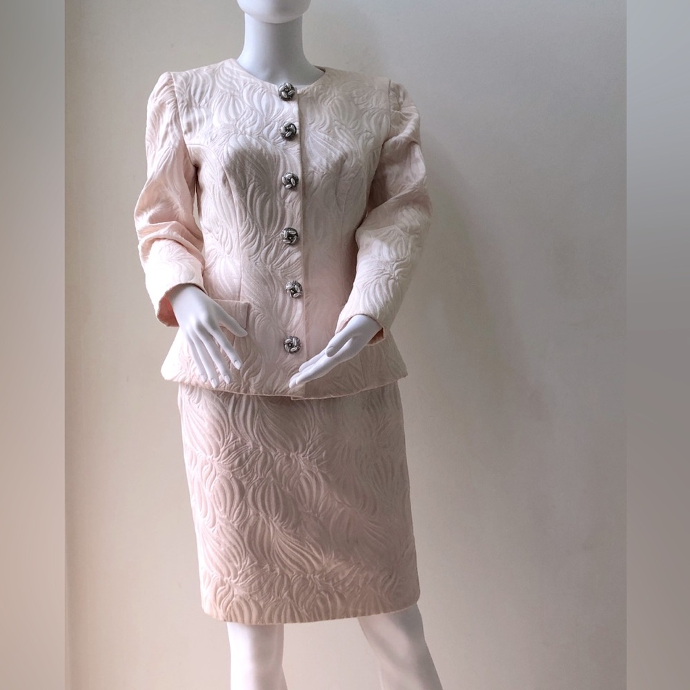 Pink Brocade Suit. Chanel bling buttons. Pink Lining. Jacket | Skirt.